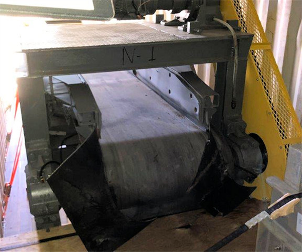 36" W X 18' L (914mm X 5.5m) Belt Conveyor)